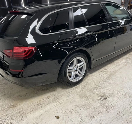 BMW Seria 5 cena 61000 przebieg: 256000, rok produkcji 2014 z Żychlin małe 154